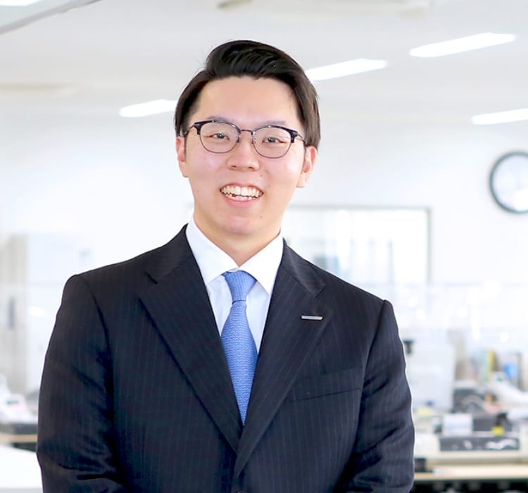 代表取締役 津村知範の写真